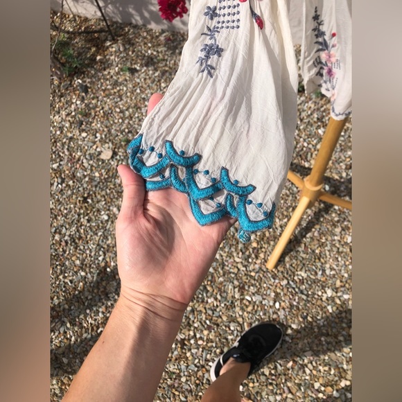 Johnny was Long sleeve sheer embroidered Johnny Was boho western tunic - Picture 10 of 13